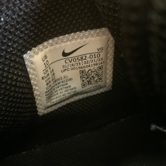 Nike Alpha Menace Shark 3 Cleats Size 10 Black/White/Grey - Picture 8 of 8